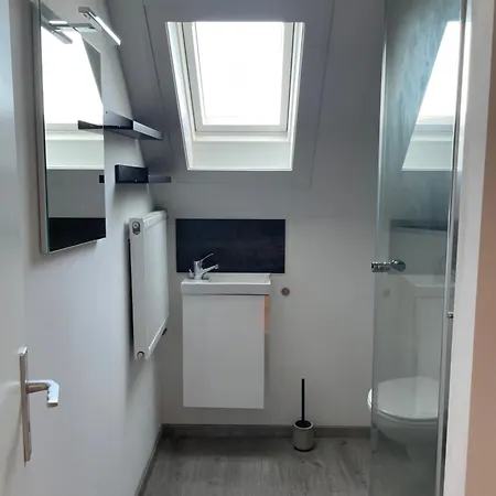 Kpt Verwaltungs Und Service Gbr Plön